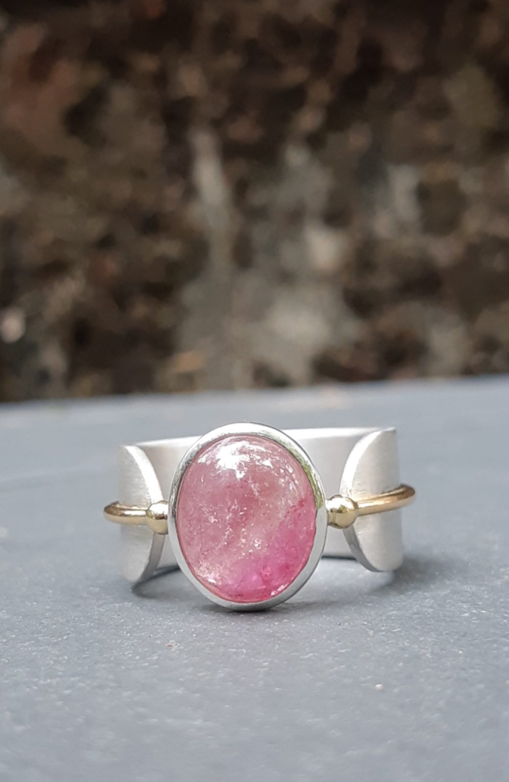 Bague en argent et or sertie d'une tourmaline rose