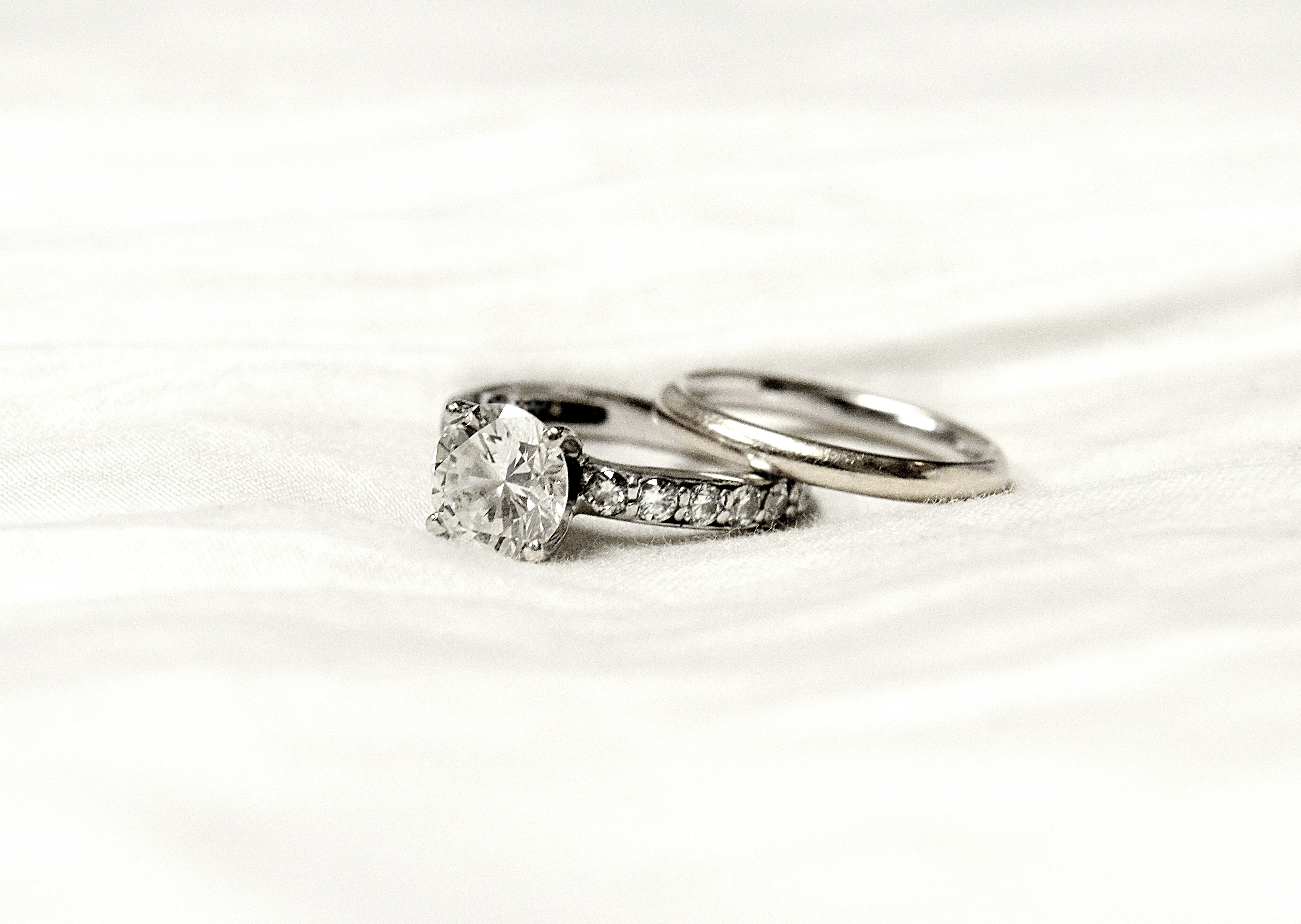 Alliance diamant solitaire